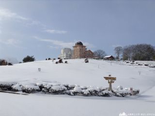 Observatories with snow